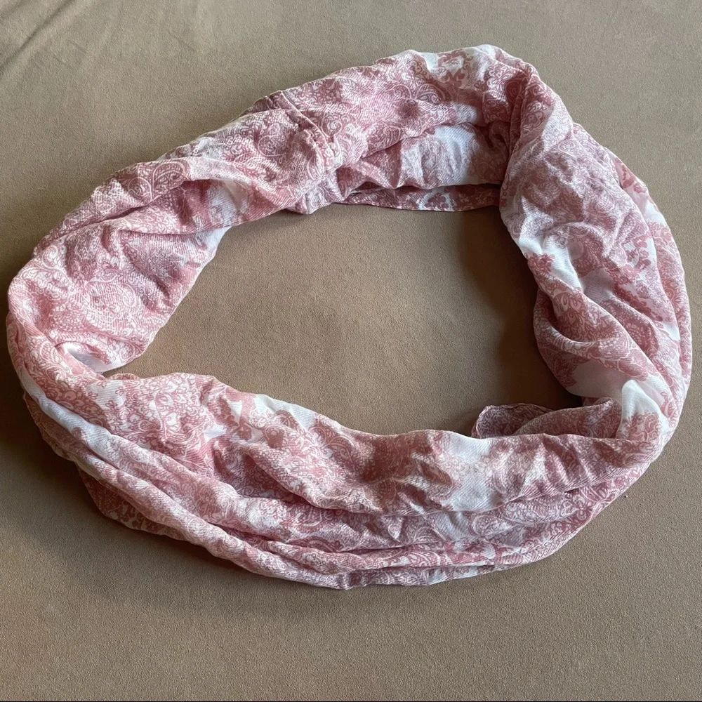 Lightweight Infinity Scarf - Pink, White